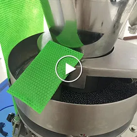 无纺布颗粒包装机视频 超声波背封包装机